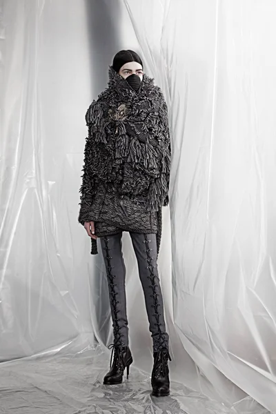 Look 14